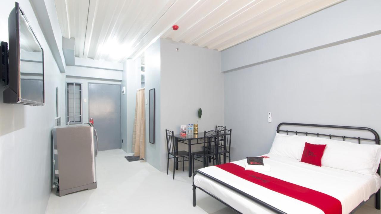 RedDoorz @ Sunfields Lipa Batangas Hotel Lipa City Bagian luar foto